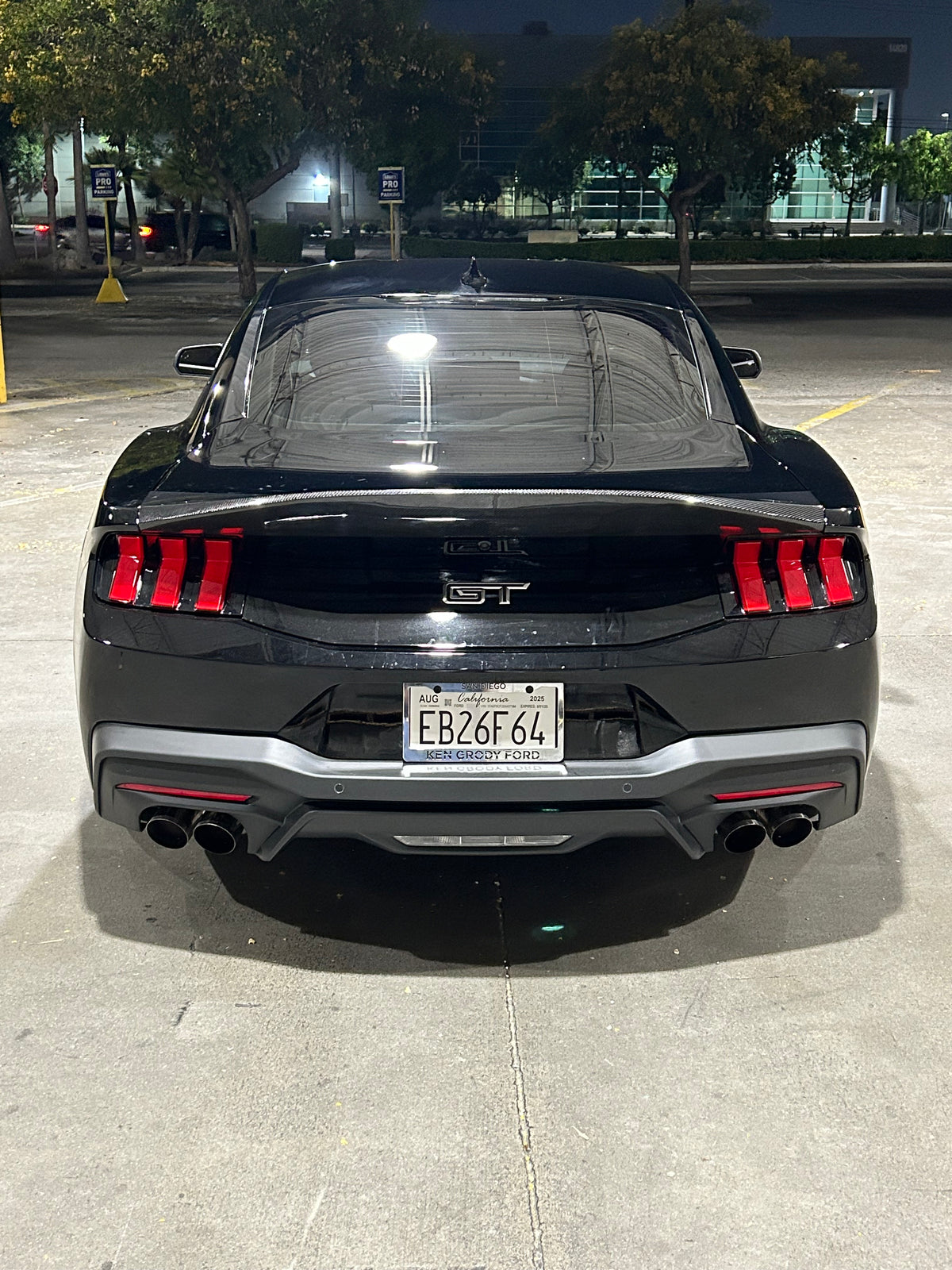 2024 Mustang ducktail wing carbon fiber trunk spoiler