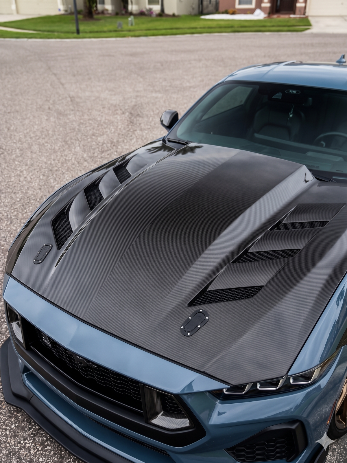 MAZ Muscle Viper Hood for 2024+ Ford Mustang S650 – Aggressive Cowl Hood with Side Heat Extraction Vents