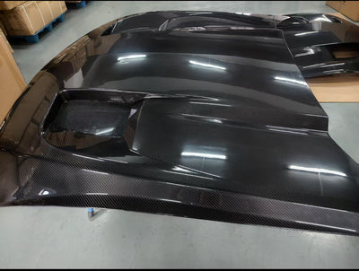 GT4-R Dry Carbon Hood