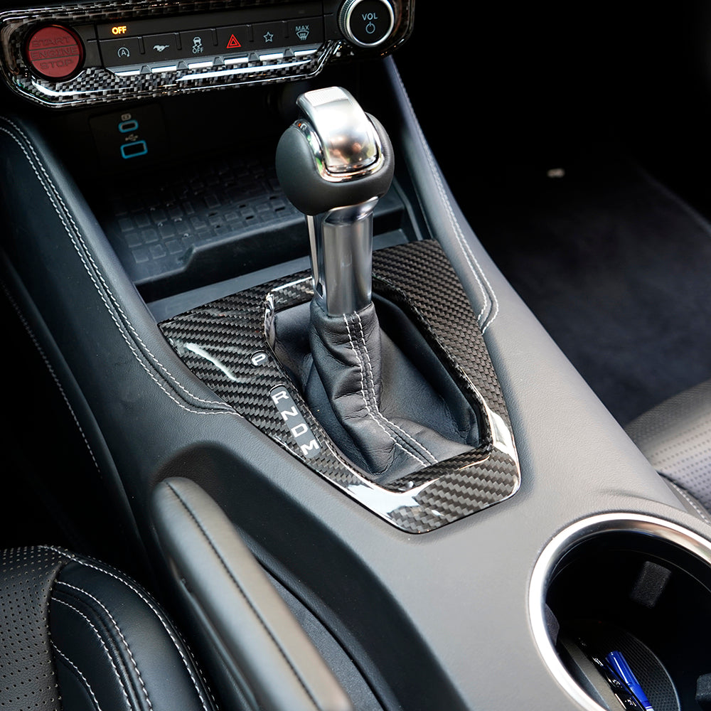 Mustang carbon fiber gear shift cover for 10-speed models