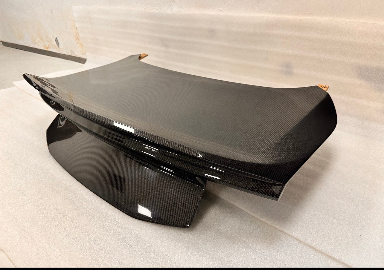 2024+ Carbon Fiber Trunk With Ducktail