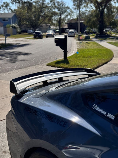 Mustang rear wing Gurney Flap gloss black fitment