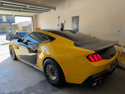 Mustang carbon fiber doors lightweight car panel set 2024