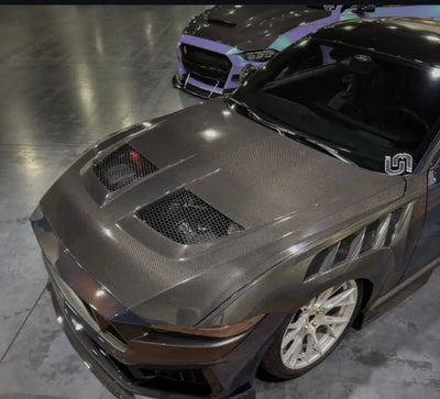 GT4-R Mustang fenders with GTD carbon fiber hood